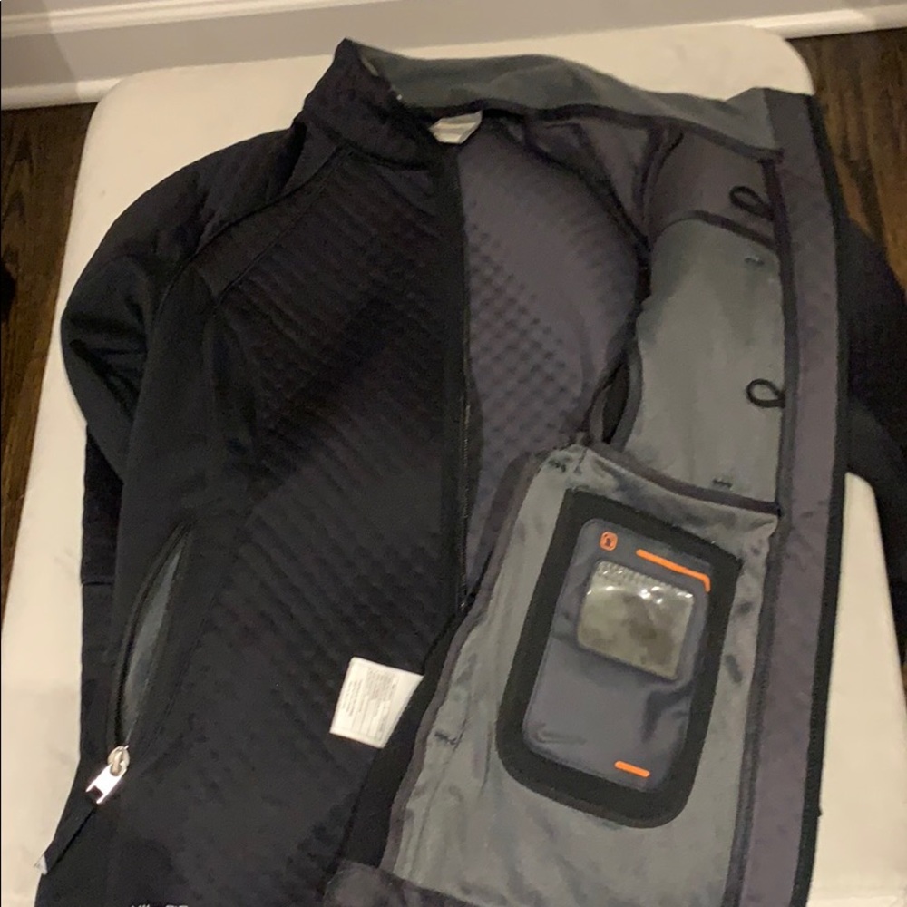 Nike jacket - Picture 3 of 7